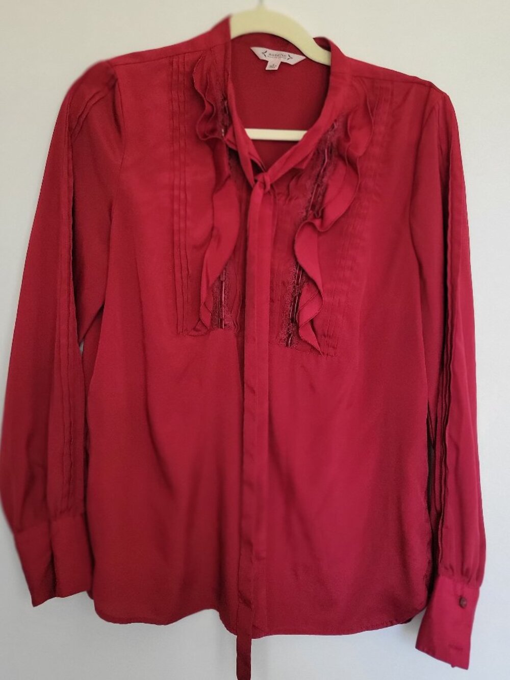 Wine Red Button Up Blouse Ruffle and Lace Detail with Neck Tie Women Size M
